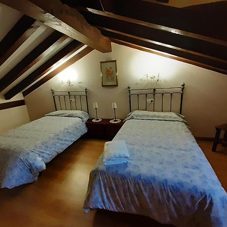 Casa Santa Leocadia Villa Tama ภายนอก รูปภาพ